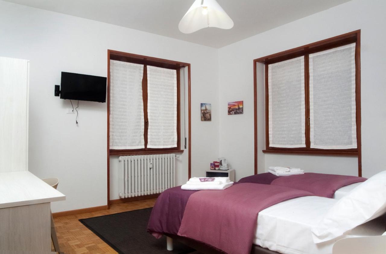 Citywalls Guest House Bergamo Exteriör bild
