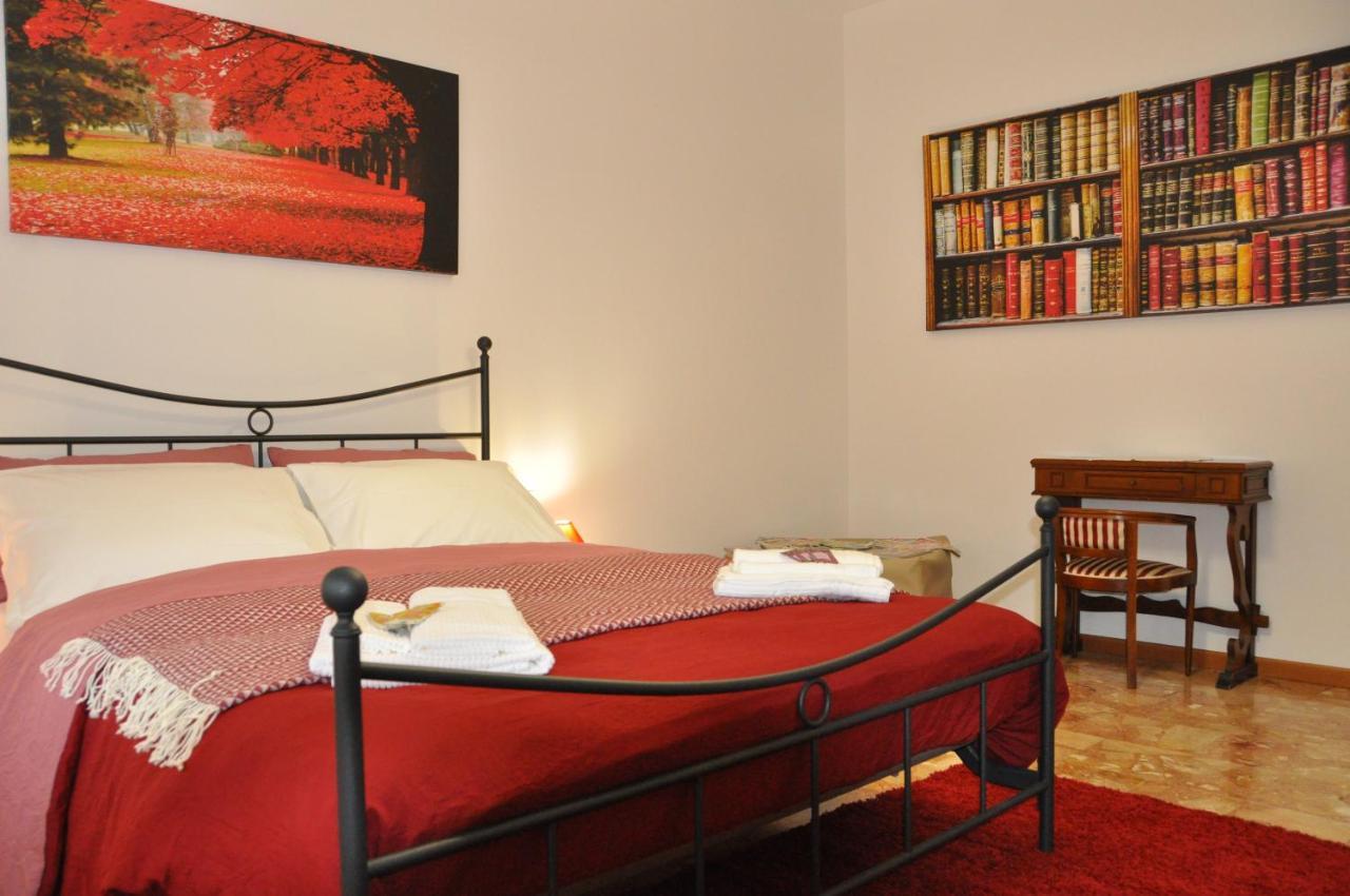 Citywalls Guest House Bergamo Exteriör bild